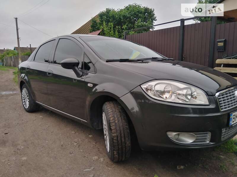 2011 fiat linea