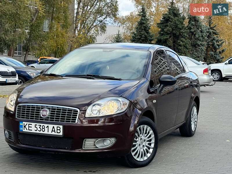 2012 fiat linea