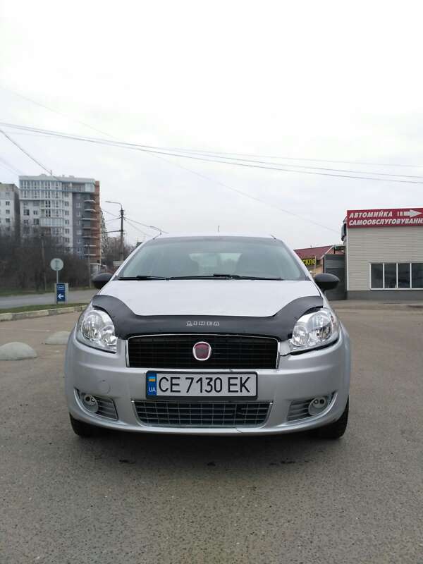 2012 fiat linea