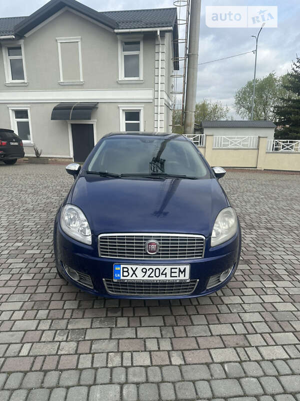2012 fiat linea