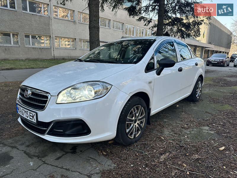 2013 fiat linea