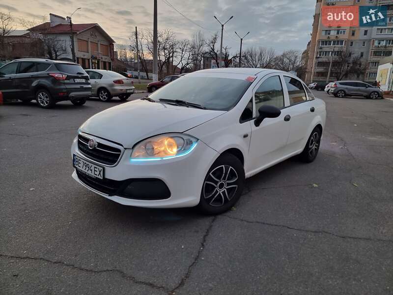 2013 fiat linea