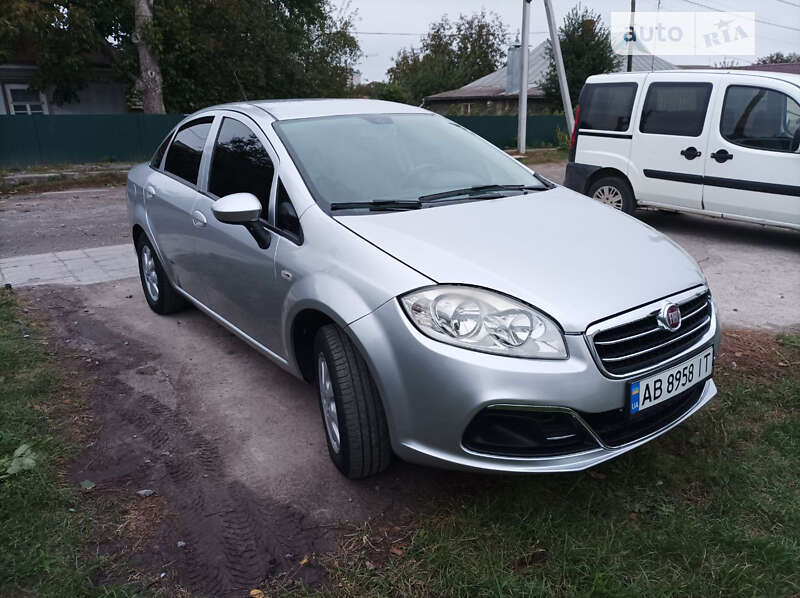 2013 fiat linea