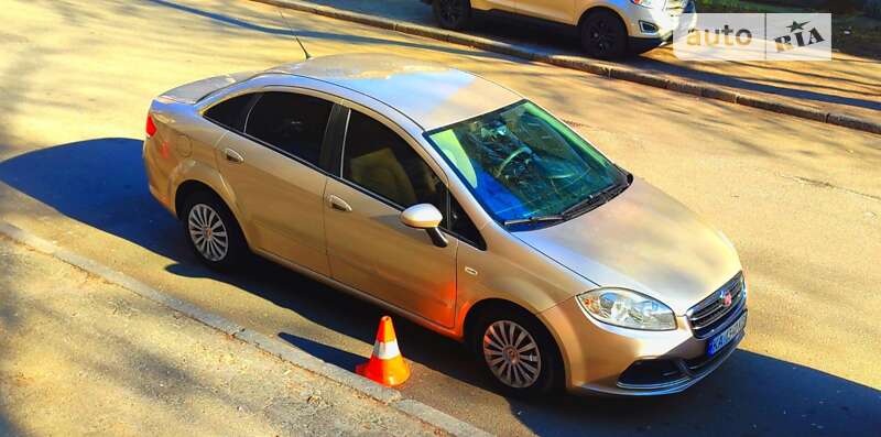 2013 fiat linea