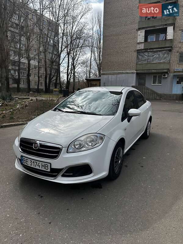 2013 fiat linea