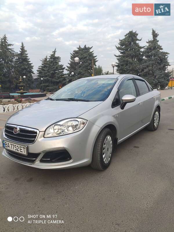 2013 fiat linea