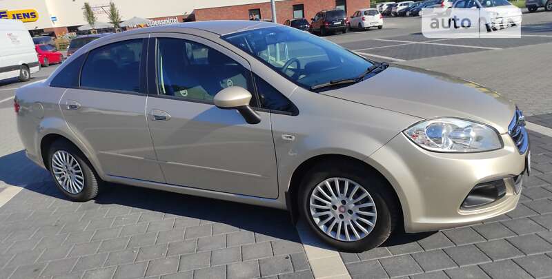 2013 fiat linea