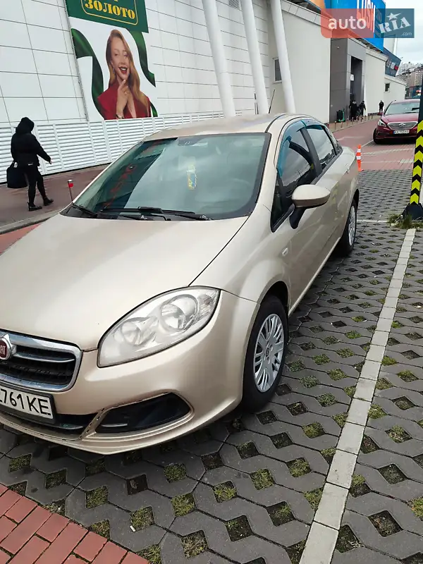 2014 fiat linea