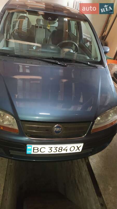 2004 fiat idea