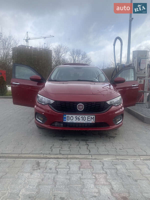 2016 fiat tipo