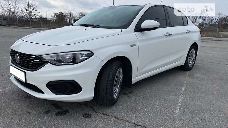 2016 fiat tipo
