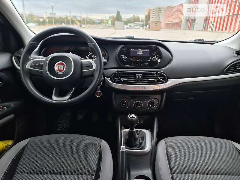 2016 fiat tipo