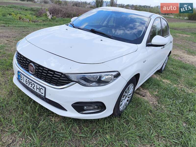 2016 fiat tipo