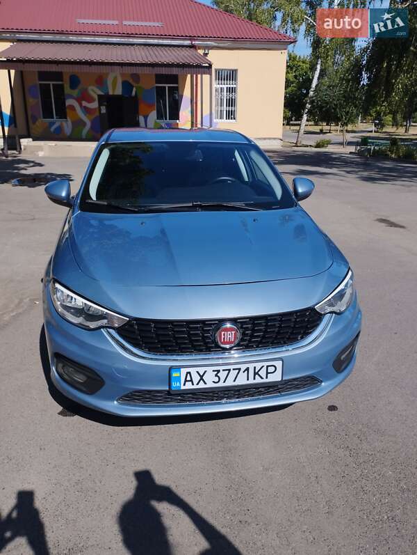 2016 fiat tipo