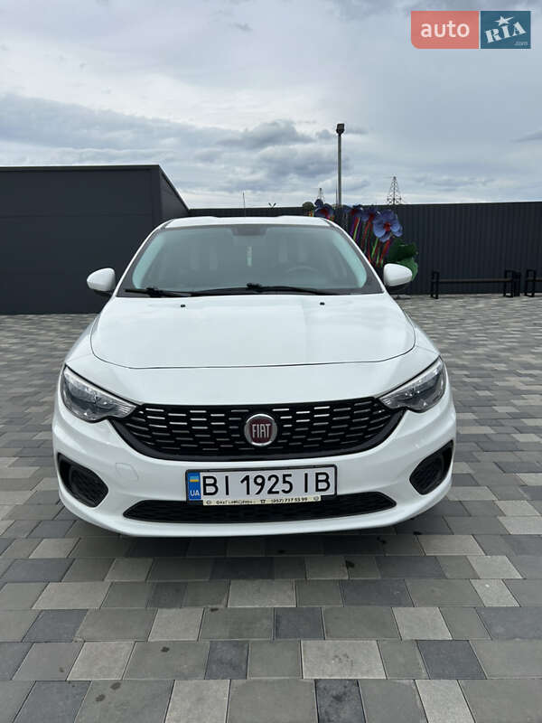 2017 fiat tipo