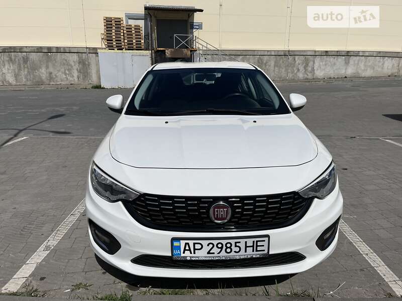 2017 fiat tipo