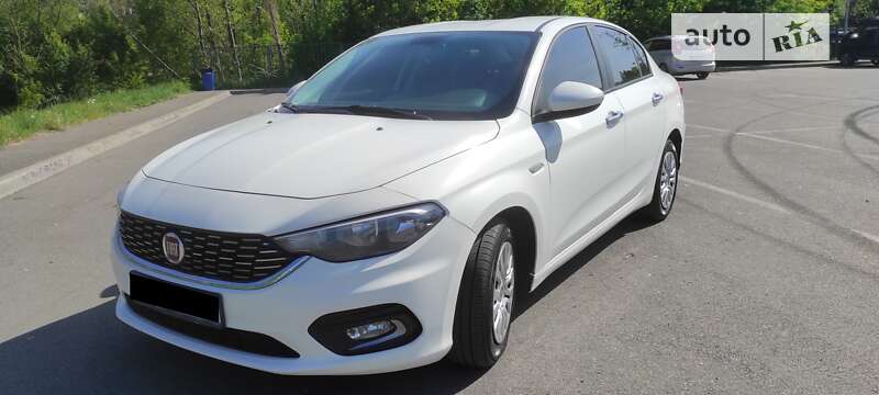 2018 fiat tipo