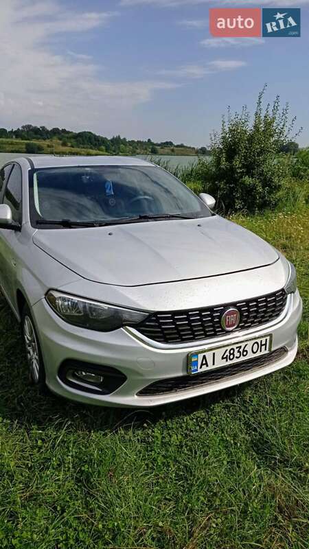 2018 fiat tipo
