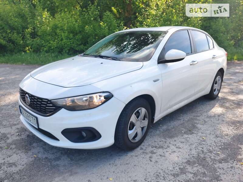 2018 fiat tipo