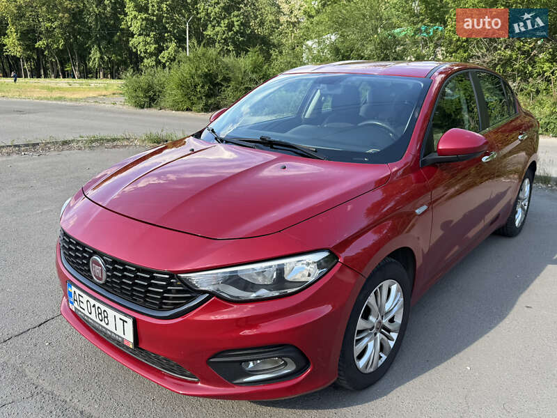 2017 fiat tipo