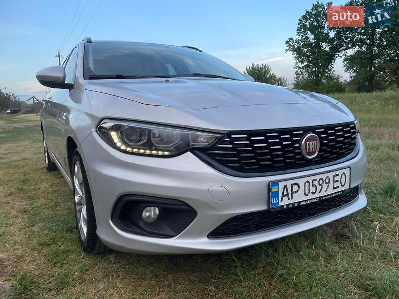 2017 fiat tipo