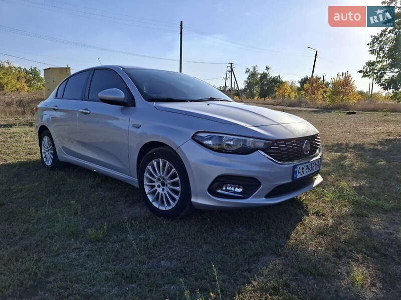 2018 fiat tipo