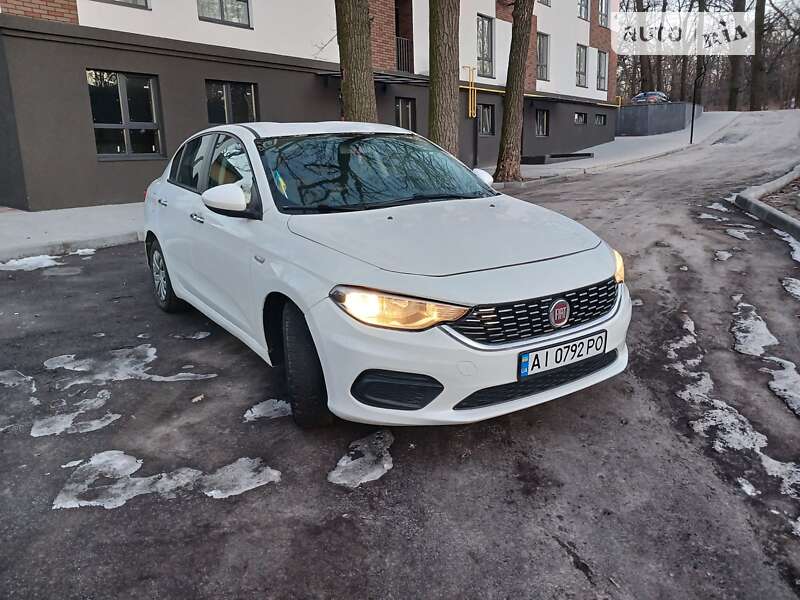 2018 fiat tipo