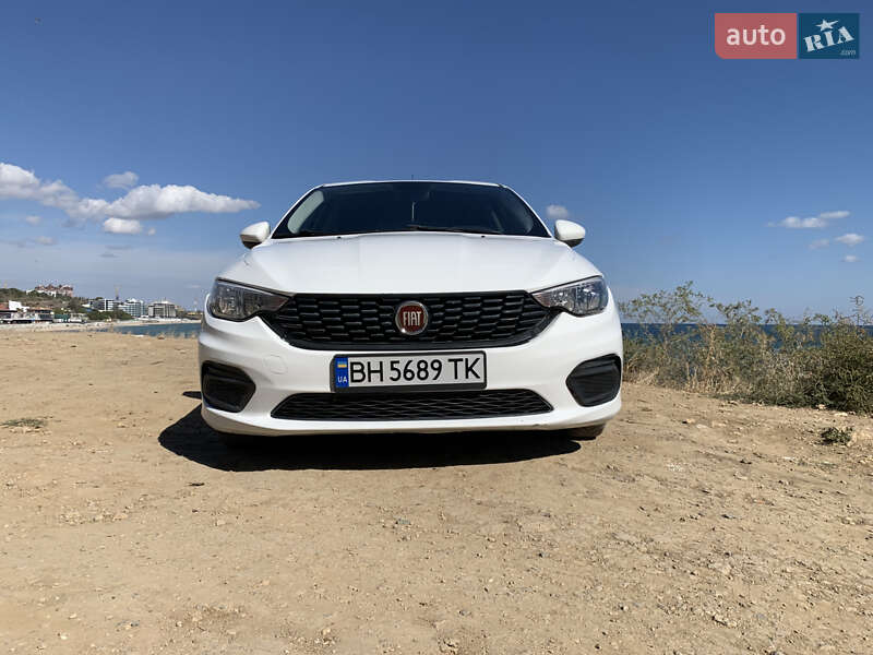 2018 fiat tipo