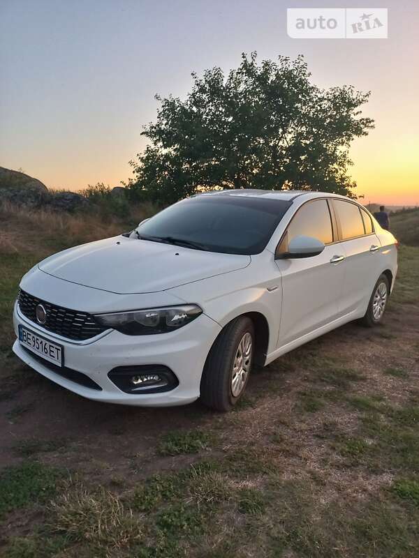 2018 fiat tipo
