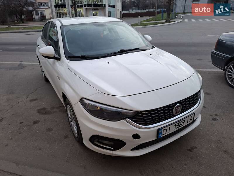 2018 fiat tipo