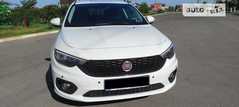 2018 fiat tipo