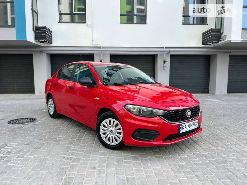 2019 fiat tipo