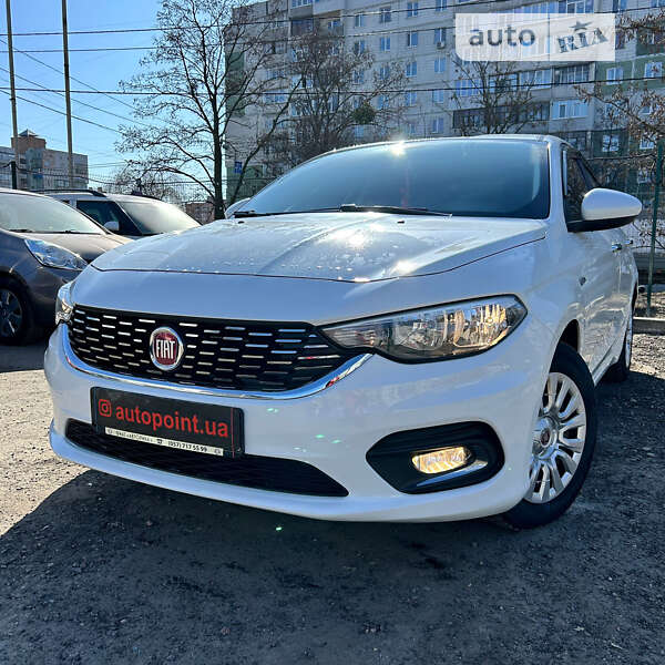 2019 fiat tipo