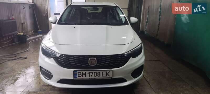 2019 fiat tipo