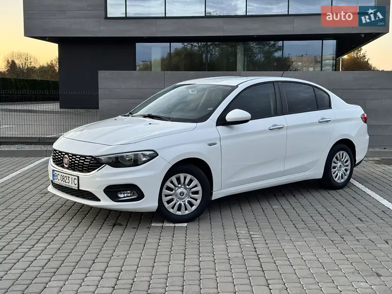 2019 fiat tipo