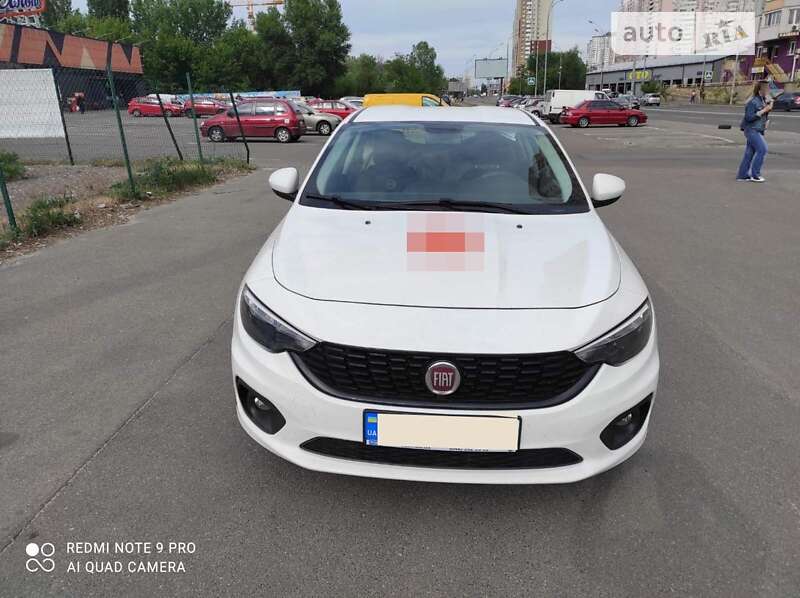 2019 fiat tipo