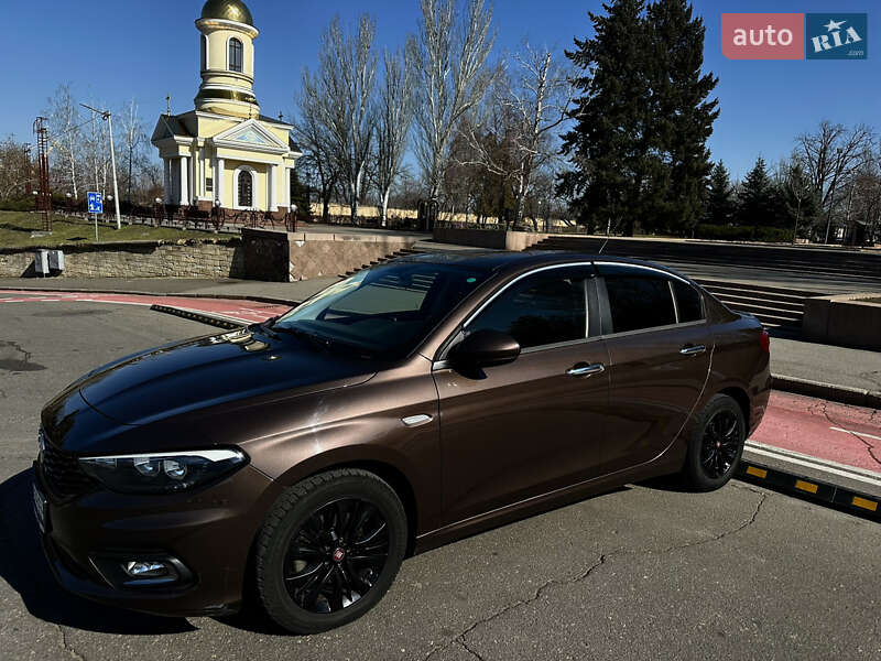 2019 fiat tipo