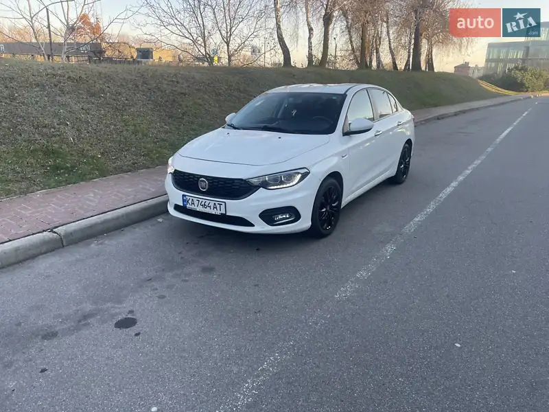 2020 fiat tipo