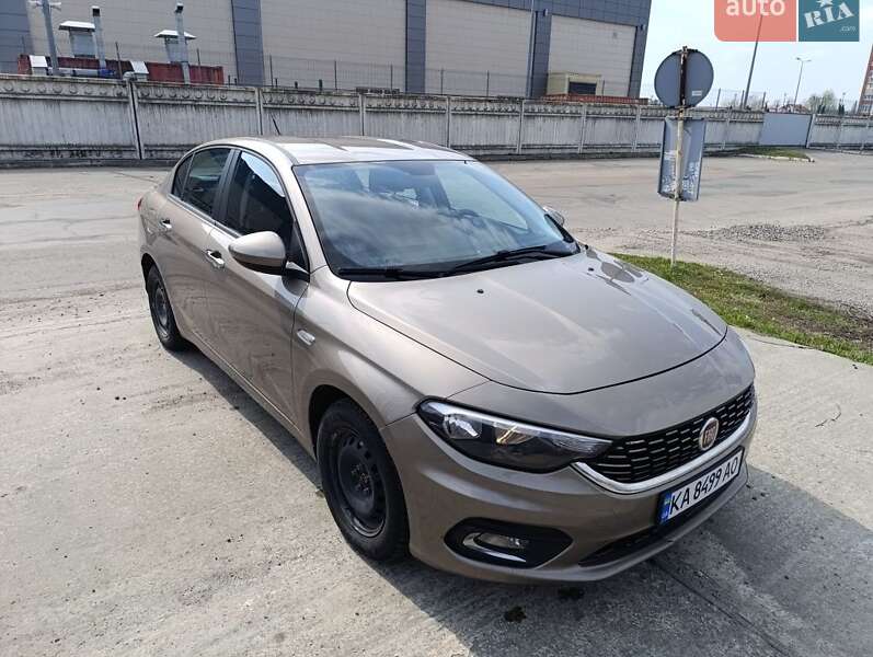 2020 fiat tipo
