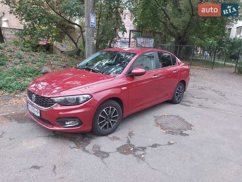 2020 fiat tipo