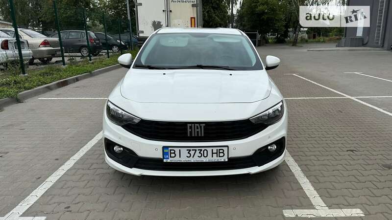 2021 fiat tipo