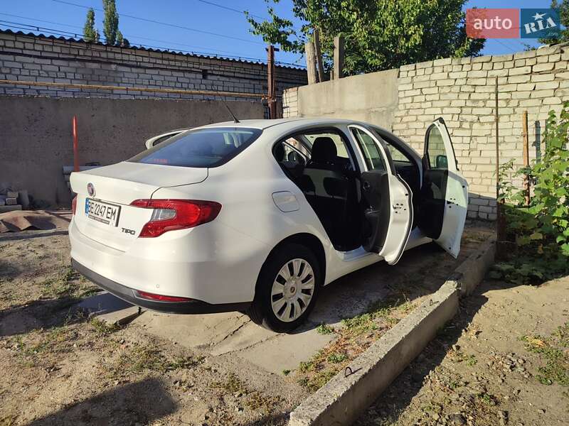 2021 fiat tipo