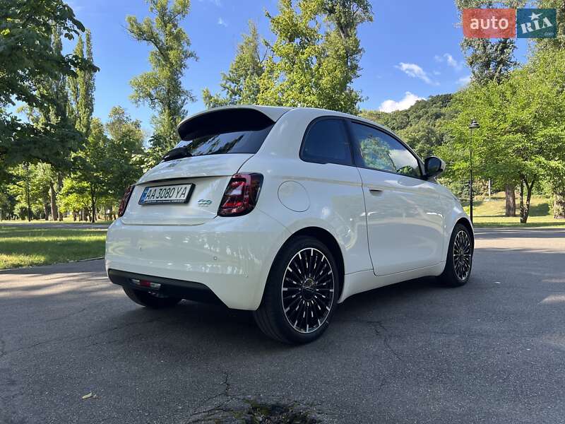 2021 fiat 500e
