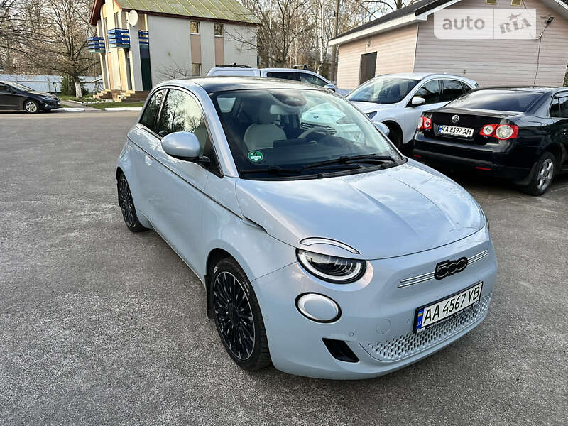 2022 fiat 500e