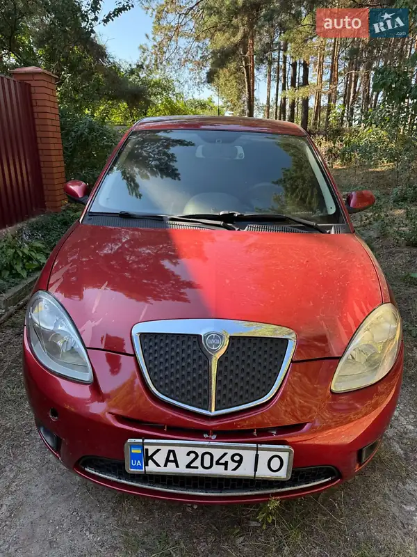 2008 lancia ypsilon