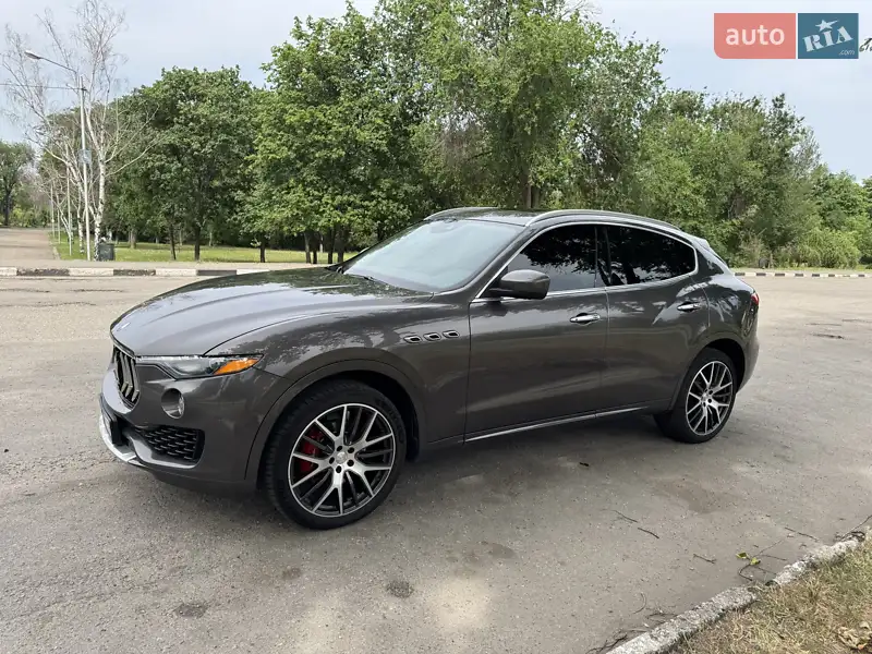 2016 maserati levante