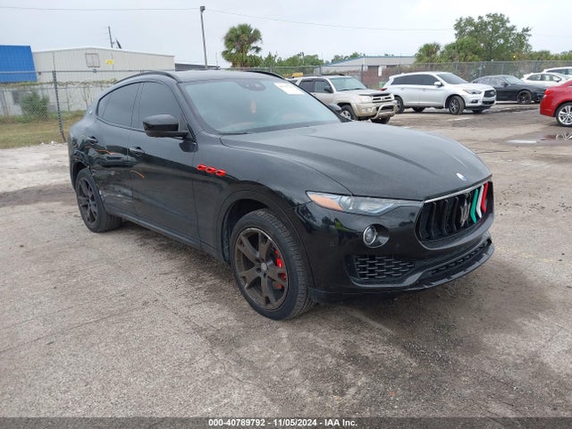 2016 maserati levante