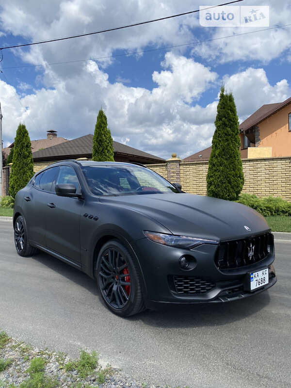 2018 maserati levante