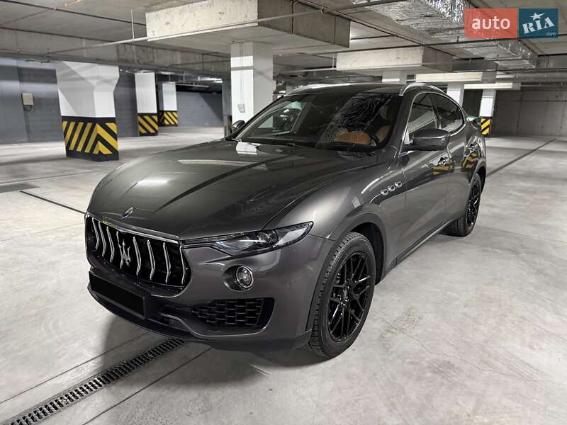 2016 maserati levante
