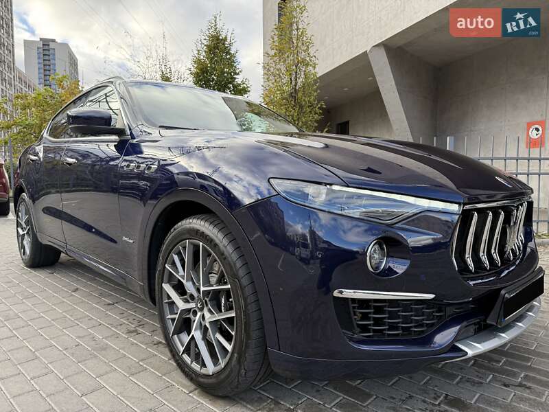 2019 maserati levante